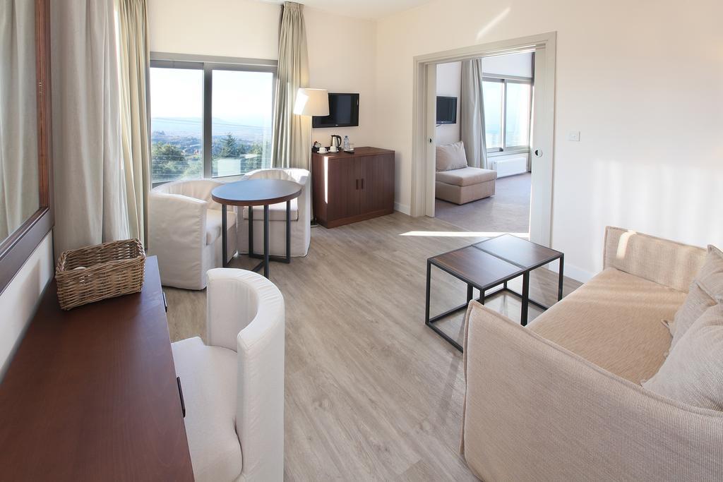 Droushia Heights Hotel Dhrousha Ngoại thất bức ảnh